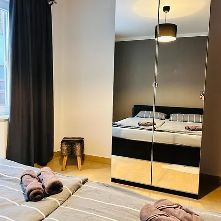 Апартаменты Charmante Altstadtwohnung Ortenburgglueck *